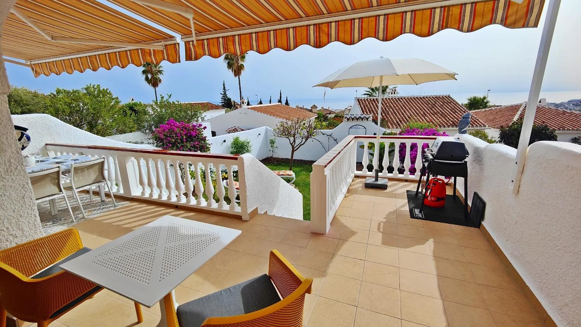 Ap403 - Villa Real Nerja Spain