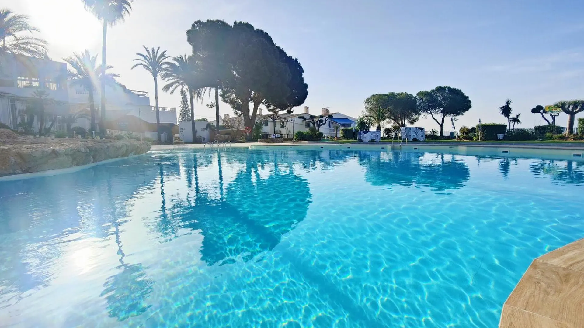 Ap403 - Villa Real Nerja 0*,  Spain
